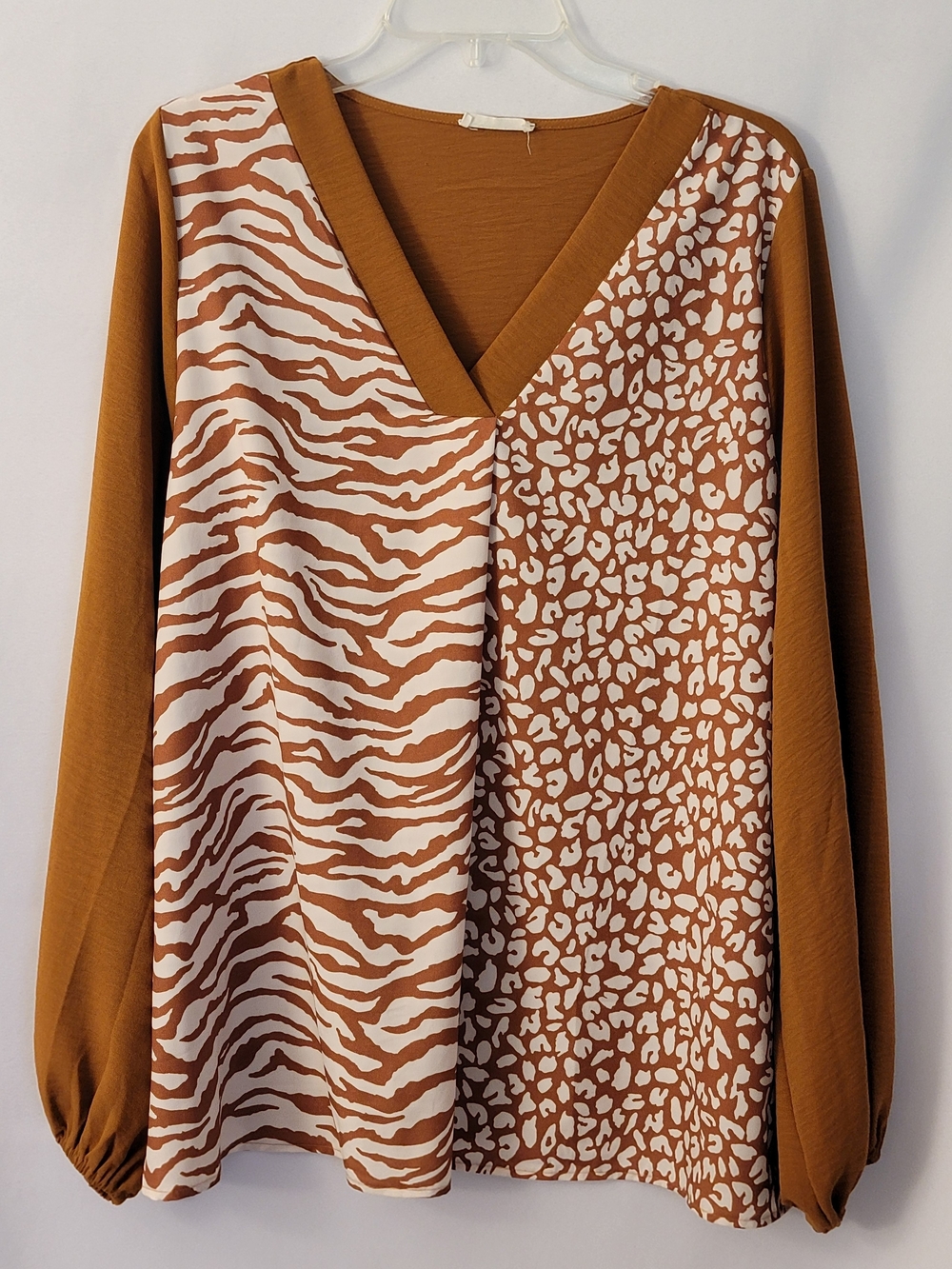 Cotton Bleu Mixed Animal Print V-Neck Top Size L